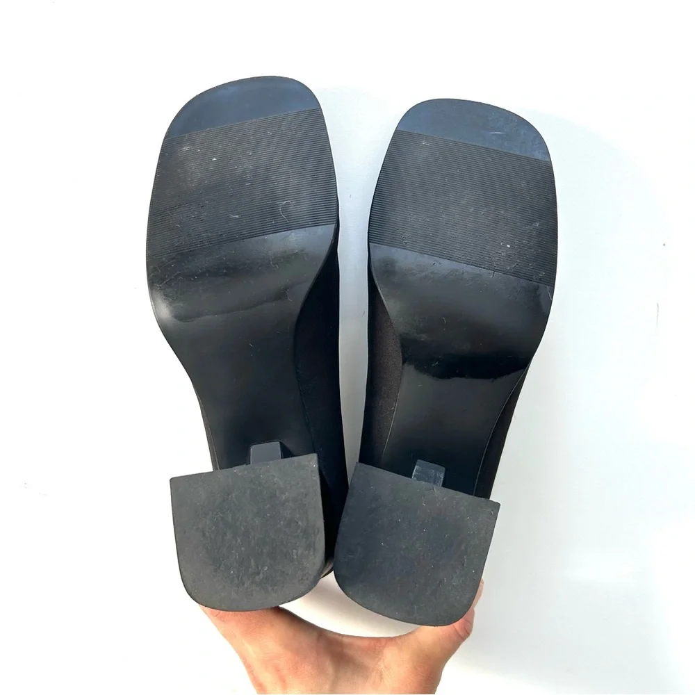 Vero Studio retro black